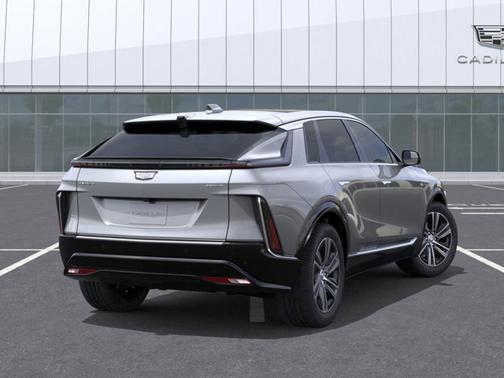 Argent Silver Metallic 2026 Cadillac LYRIQ Luxury
