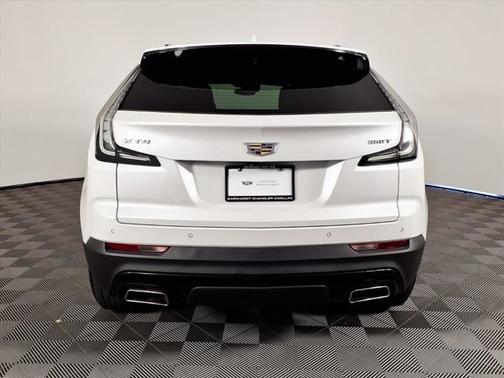 2023 Cadillac XT4 FWD Sport