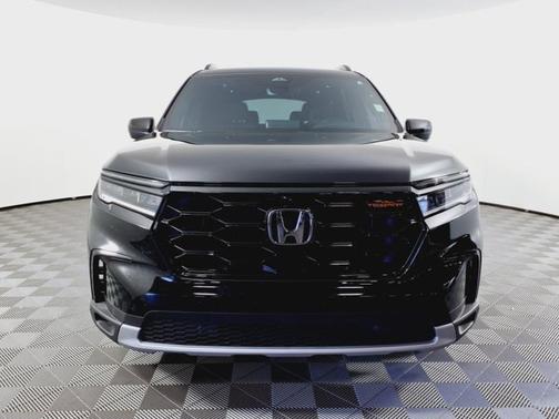 2023 Honda Pilot TrailSport