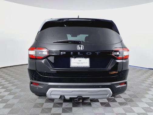2023 Honda Pilot TrailSport