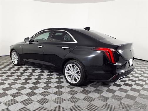 2023 Cadillac CT4 Luxury