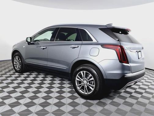 2021 Cadillac XT5 FWD Premium Luxury
