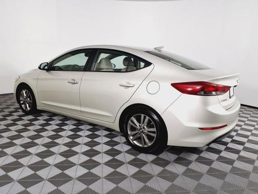 2017 Hyundai ELANTRA Value Edition