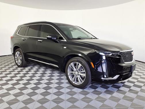 2023 Cadillac XT6 FWD Premium Luxury