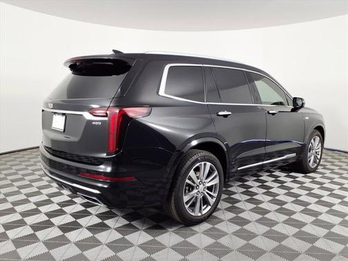 2023 Cadillac XT6 FWD Premium Luxury