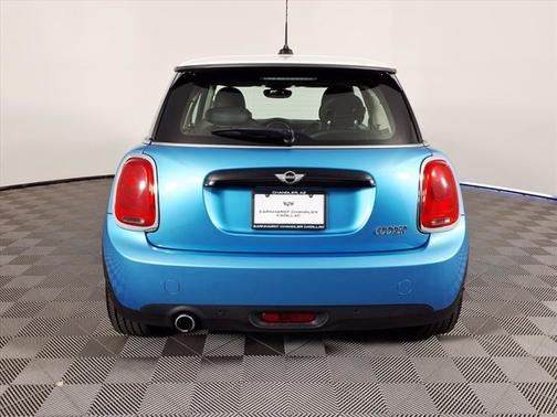 2016 MINI Hardtop Cooper