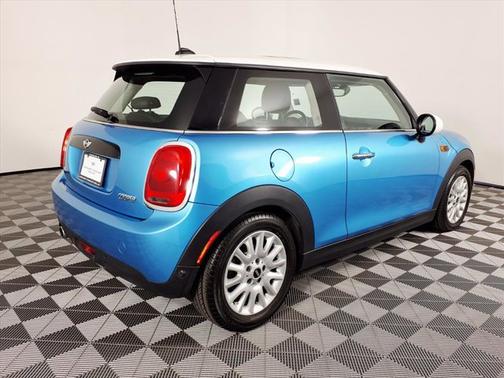 2016 MINI Hardtop Cooper