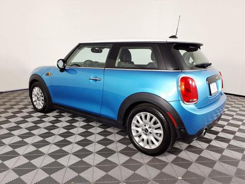 2016 MINI Hardtop Cooper