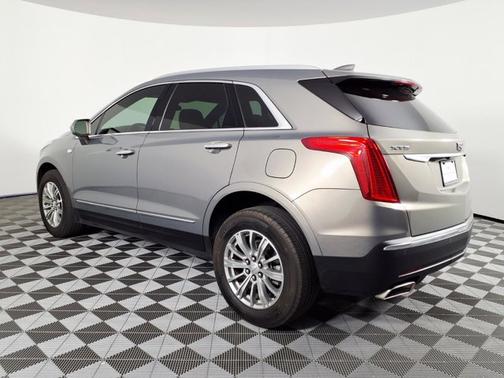 Bronze Dune Metallic 2019 Cadillac XT5 Luxury
