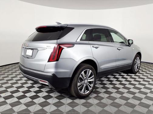 2025 Cadillac XT5 FWD Premium Luxury