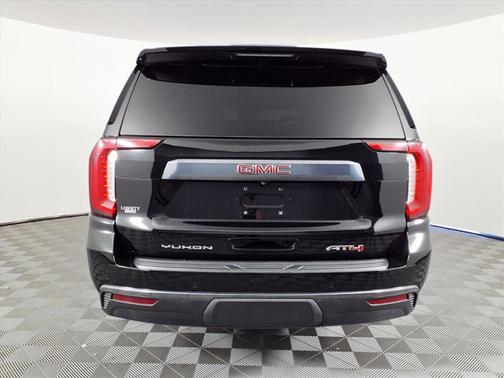 2023 GMC Yukon AT4