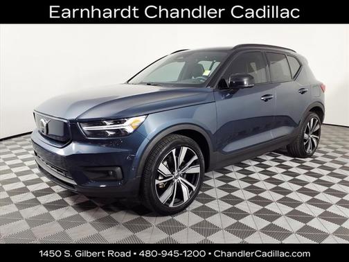 2022 Volvo XC40 Recharge Pure Electric Twin Plus