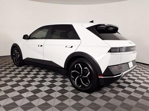 Atlas White 2023 Hyundai IONIQ 5 SEL