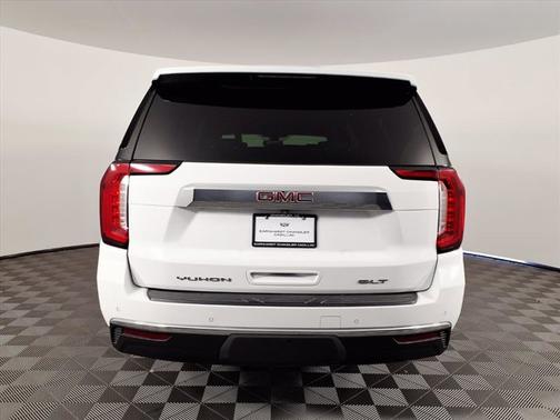 2021 GMC Yukon XL SLT