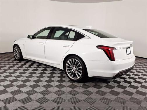 2022 Cadillac CT5 Premium Luxury