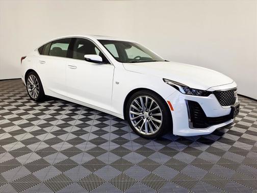 2022 Cadillac CT5 Premium Luxury
