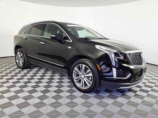 2025 Cadillac XT5 FWD Premium Luxury