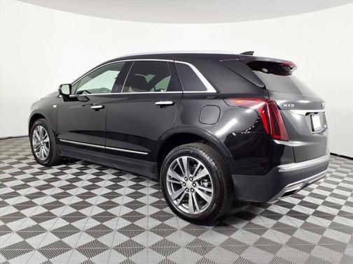 2025 Cadillac XT5 FWD Premium Luxury