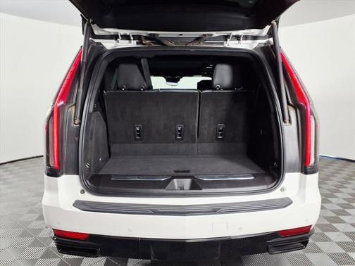 2022 Cadillac Escalade Sport Platinum