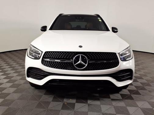 Polar White 2022 Mercedes-Benz GLC 300 Base