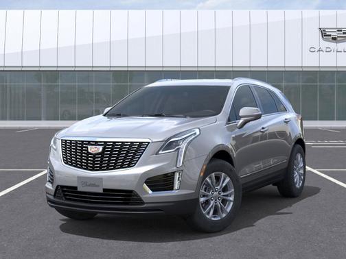 2026 Cadillac XT5 FWD Luxury