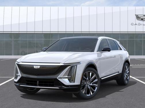 Vibrant White Tricoat 2027 Cadillac LYRIQ Signature Luxury