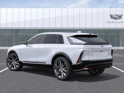 Vibrant White Tricoat 2027 Cadillac LYRIQ Signature Luxury