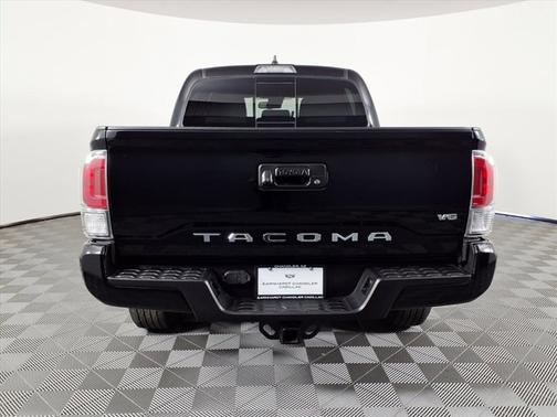 2022 Toyota Tacoma Base