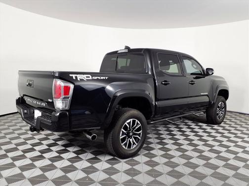2022 Toyota Tacoma Base