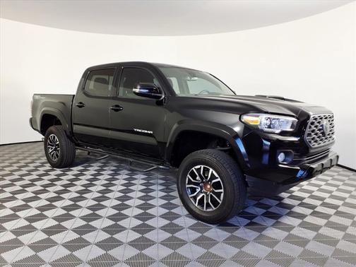 2022 Toyota Tacoma Base