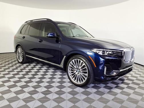 Tanzanite Blue Ii Metallic 2022 BMW X7 xDrive40i