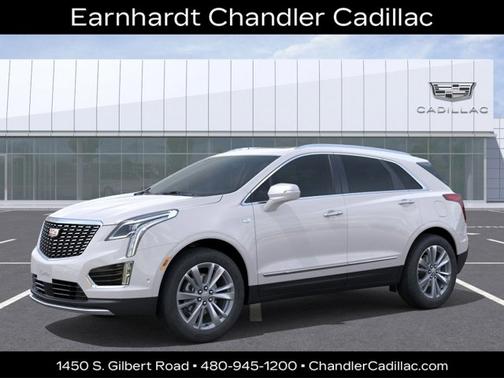 Crystal White Tricoat 2026 Cadillac XT5 FWD Premium Luxury