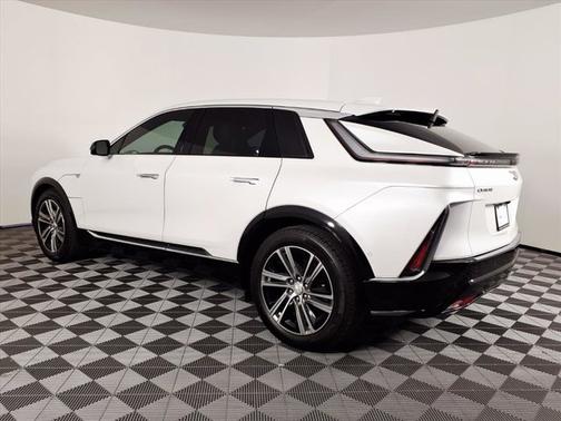 2024 Cadillac LYRIQ Luxury