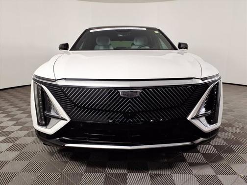 2024 Cadillac LYRIQ Luxury