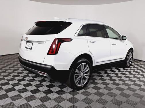 2025 Cadillac XT5 AWD Premium Luxury