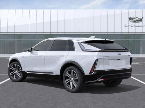 Vibrant White Tricoat 2026 Cadillac LYRIQ Luxury