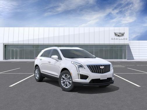 Crystal White Tricoat 2026 Cadillac XT5 FWD Luxury