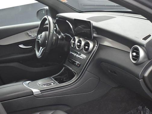 2022 Mercedes-Benz GLC 300 Base