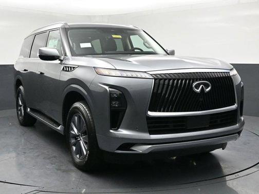 2026 INFINITI QX80 PURE