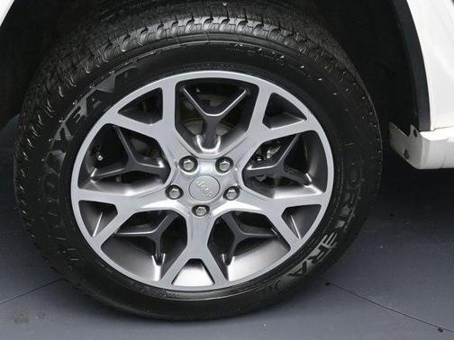 2021 Jeep Grand Cherokee Overland