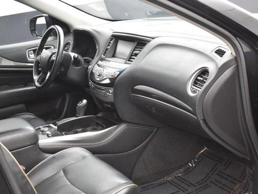 2016 INFINITI QX60 Base