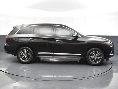 2016 INFINITI QX60 Base