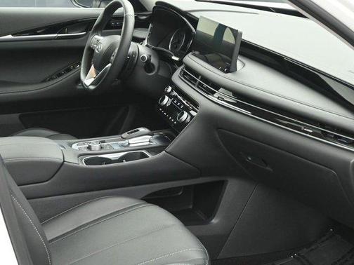 2025 INFINITI QX60 Pure