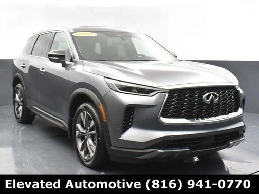 2022 INFINITI QX60 Luxe