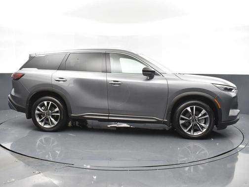 2022 INFINITI QX60 Luxe