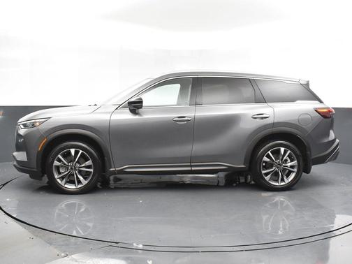 2022 INFINITI QX60 Luxe