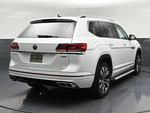 2023 Volkswagen Atlas 3.6L SEL Premium R-Line
