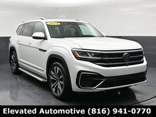 2023 Volkswagen Atlas 3.6L SEL Premium R-Line