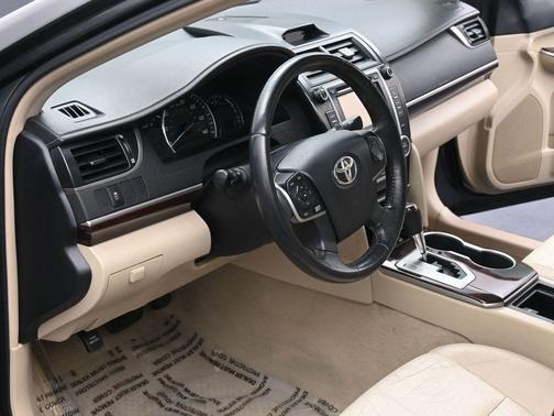 2012 Toyota Camry XLE