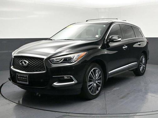 2017 INFINITI QX60 Base